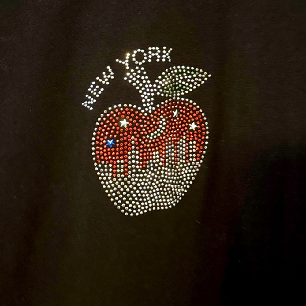 Black Short Sleeve Tee with Rhinestone NY Apple Design
